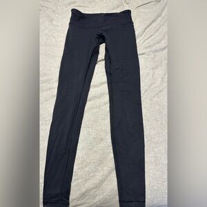 Black lululemon leggings